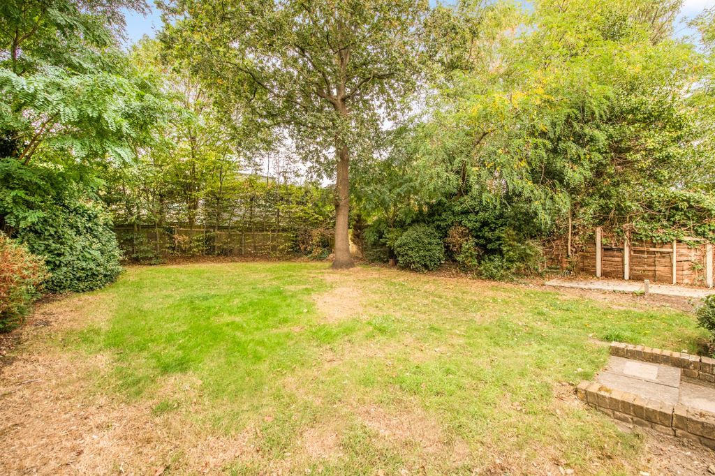 Property photo 3 of 13