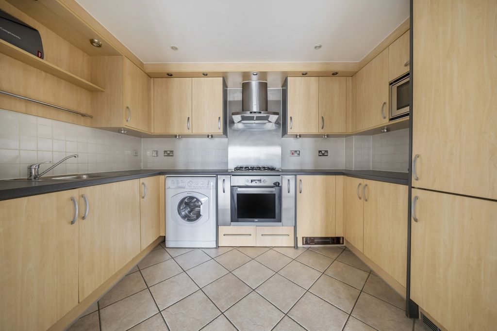 Property photo 3 of 7 939491 (5)