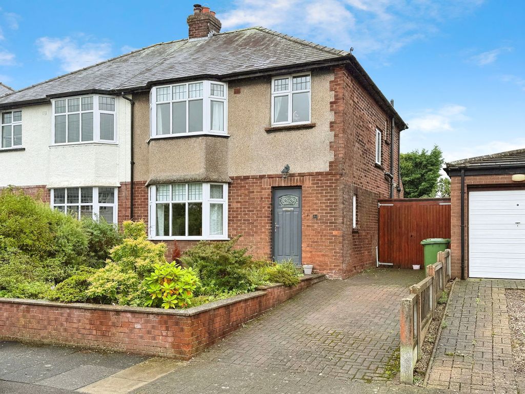 Property photo 1 of 16