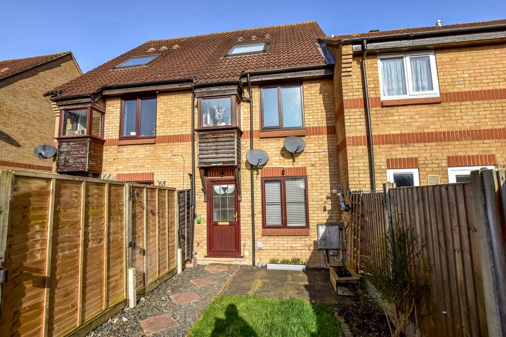 Property photo 1 of 18