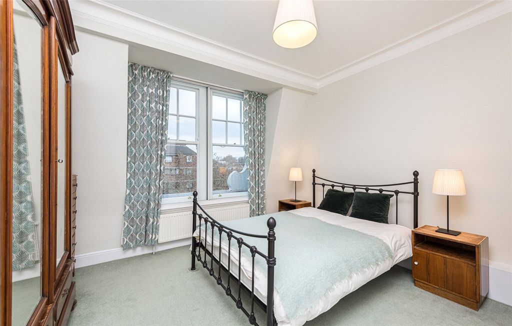 Property photo 3 of 8 Picture No. 04