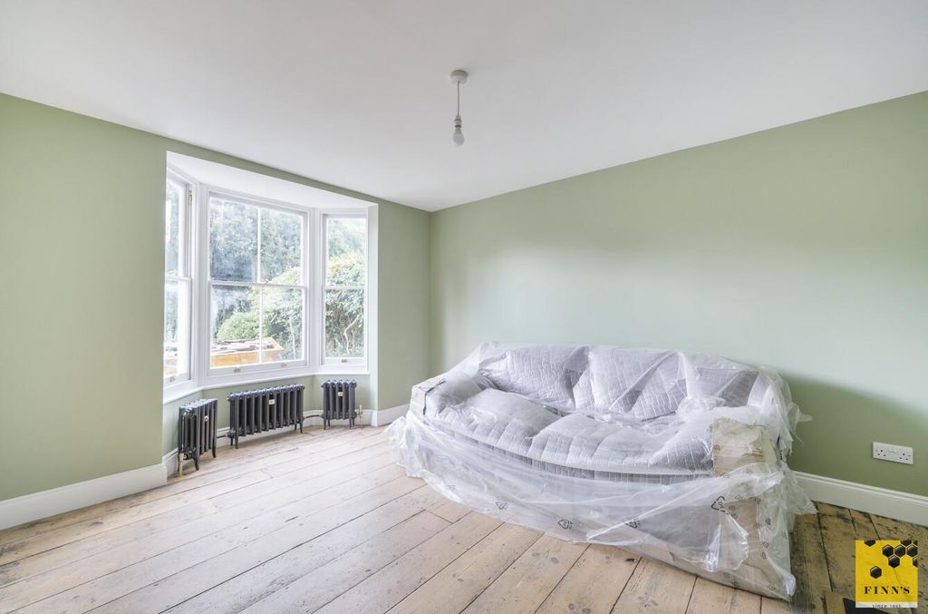 Property photo 2 of 18 A8Cbed4A-c0A0-4cc6-9F88-04B0E287Eb60.Jpg