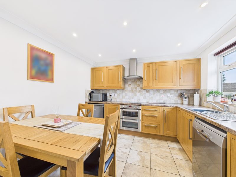 Property photo 3 of 13 Photo 11