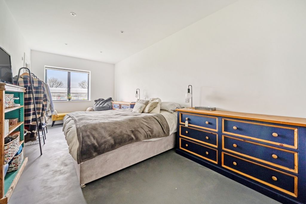 Additional image 5 of 3 bed flat to rentBristol Road, Cam, Dursley GL11