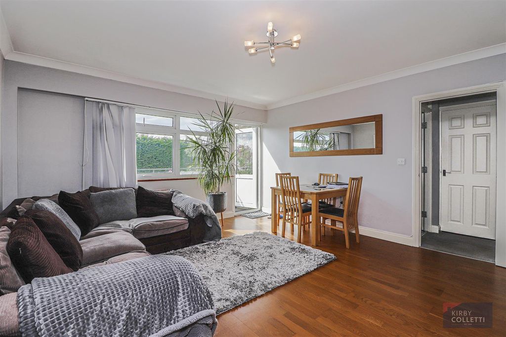 Property photo 2 of 12 Img_8753-Img_8755.Jpg