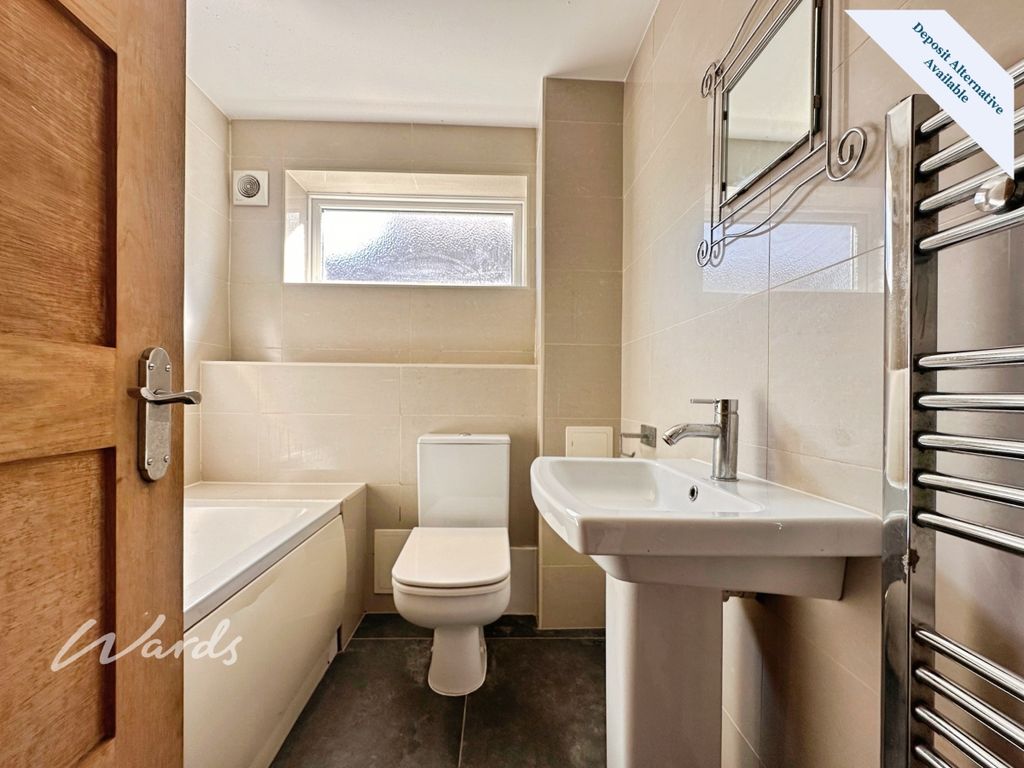 Property photo 3 of 14 Bathroom