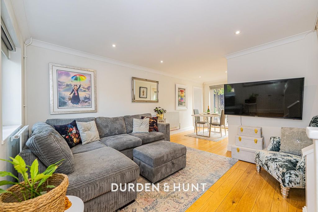 Property photo 2 of 28 Kilnfield_-18.Jpg