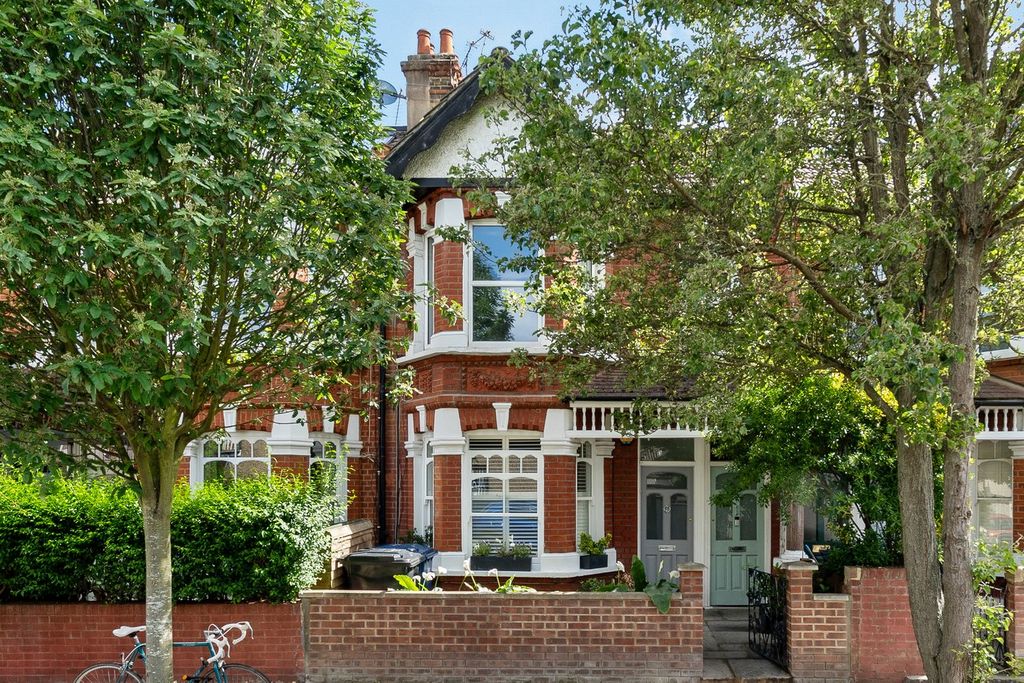 Property photo 1 of 10