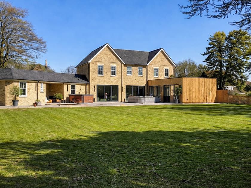 Property photo 1 of 53