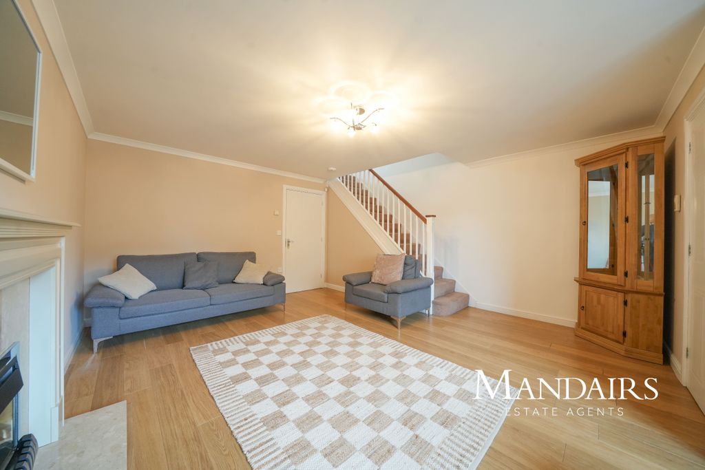Property photo 3 of 26