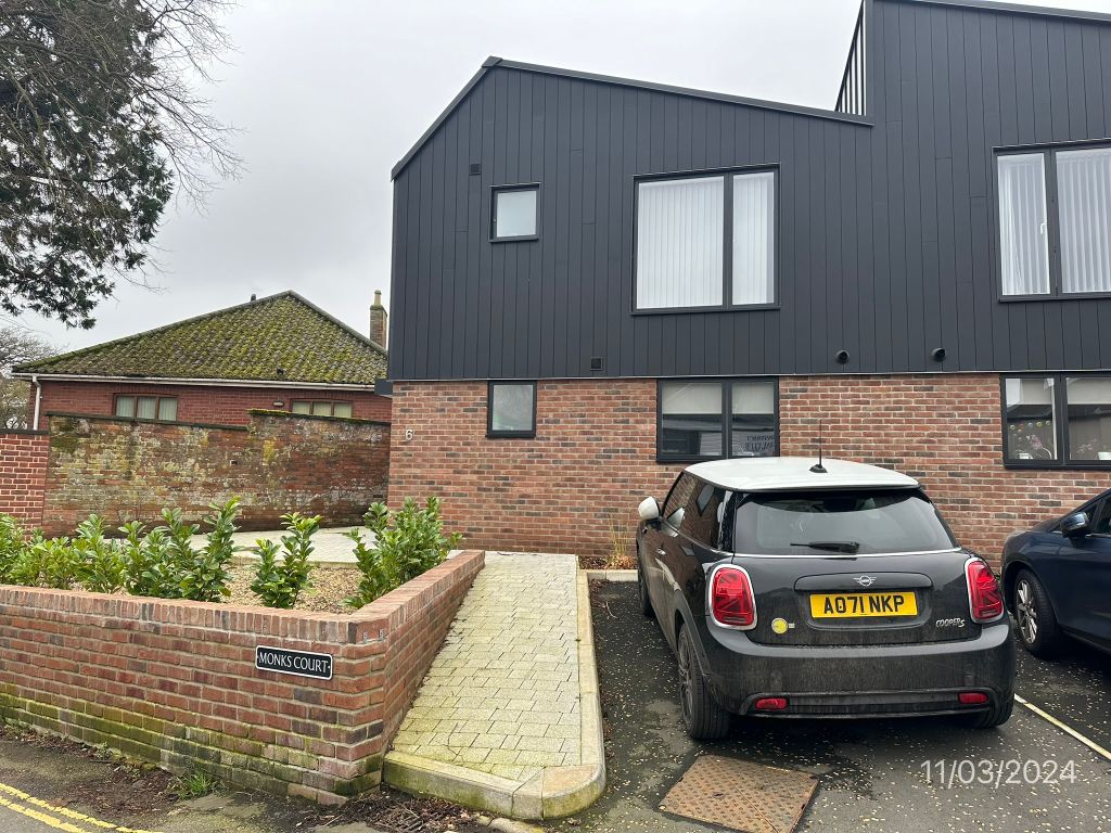 Property photo 1 of 15 Img_6400