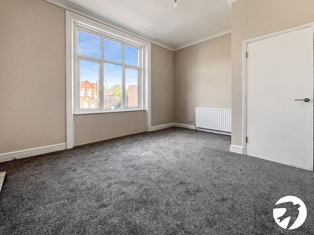 Property photo 3 of 6 Picture No. 05