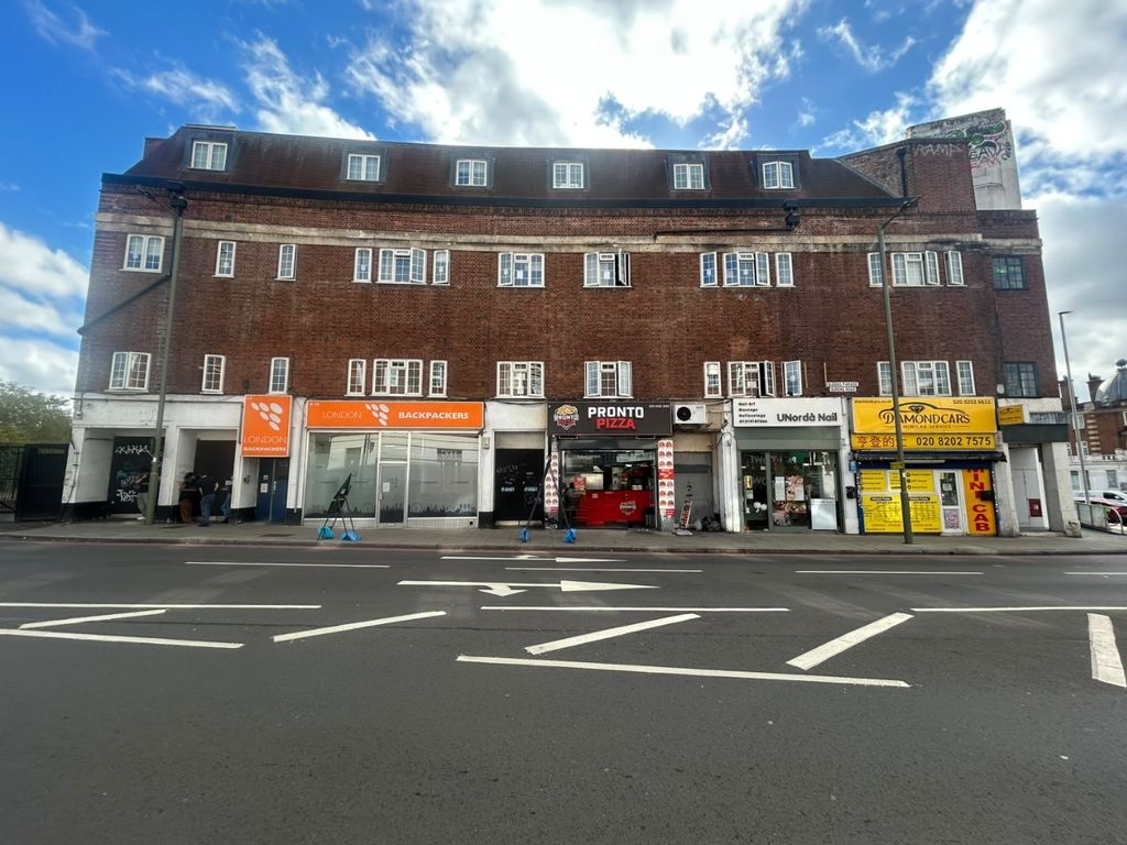 Property photo 1 of 11 5704450