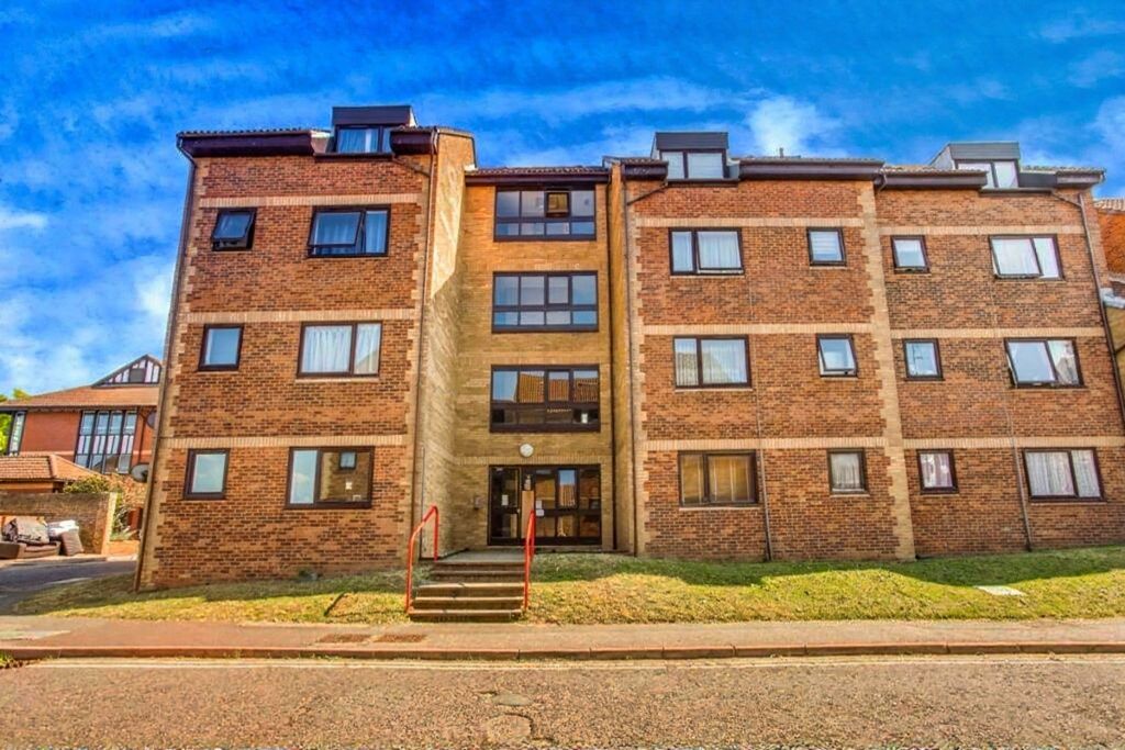 Property photo 1 of 19