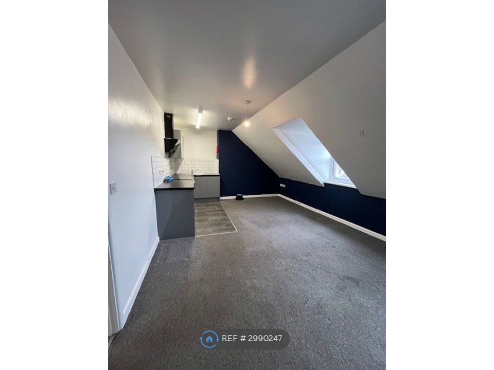 Property photo 2 of 3