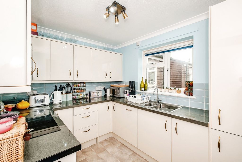 Property photo 2 of 15 Pbox-Img.Jpg