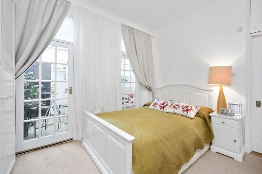 Property photo 2 of 7