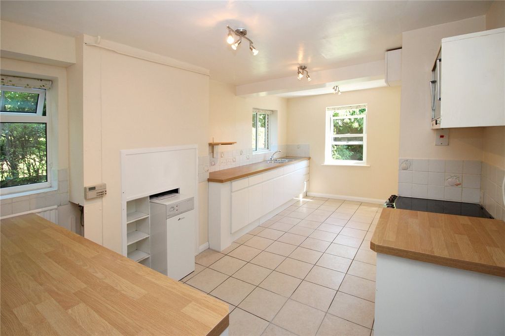 Property photo 3 of 11 Picture No. 08