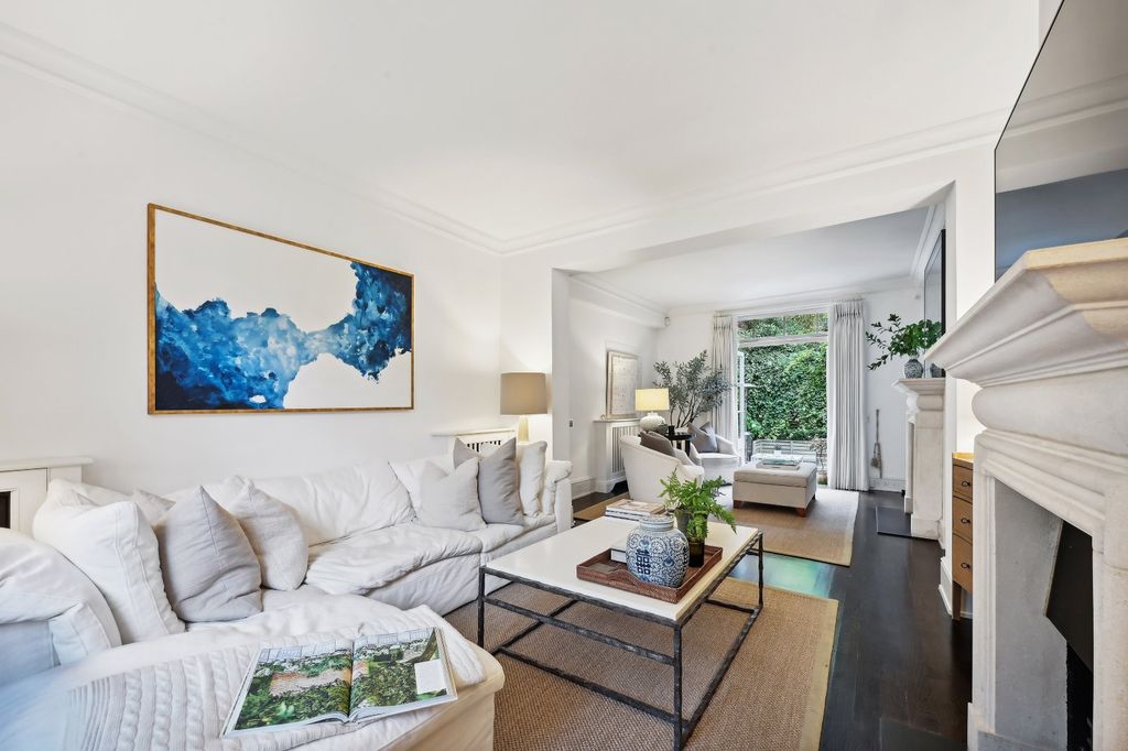 Property photo 3 of 13 Reception Room