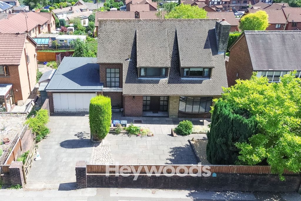 Property photo 1 of 39