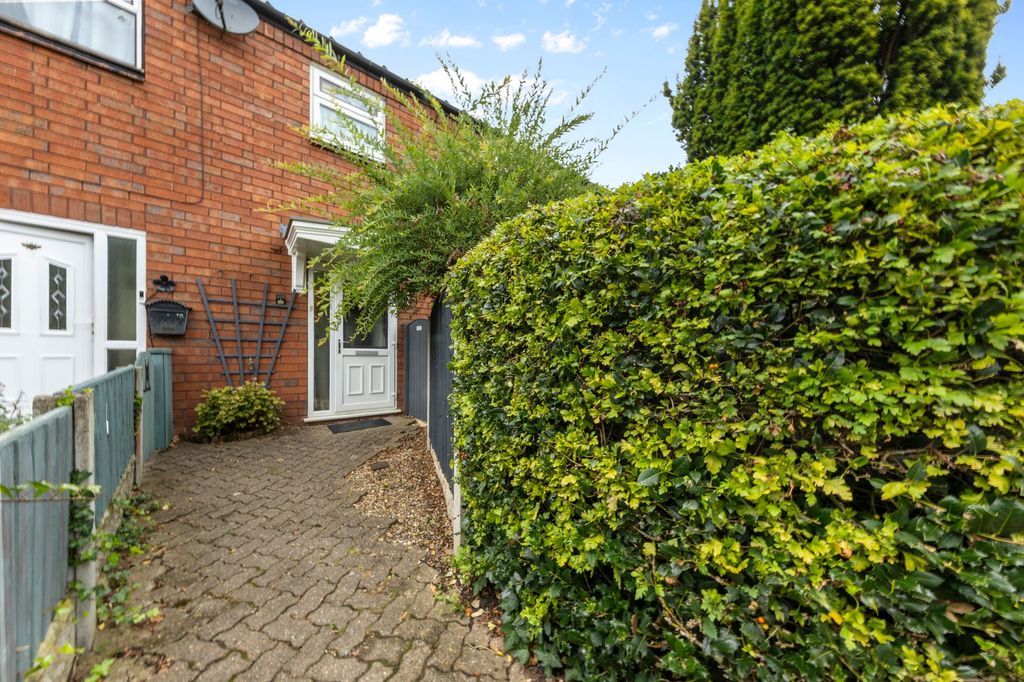 Property photo 1 of 16