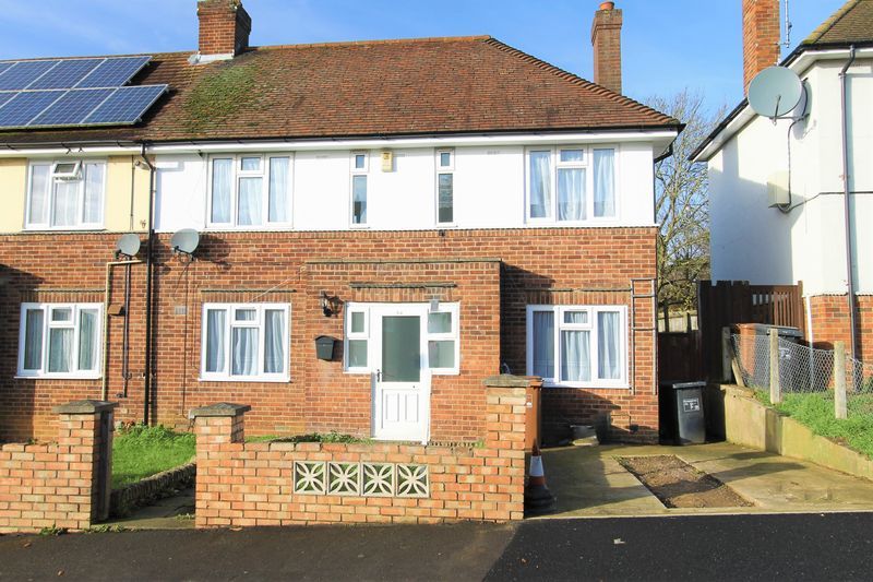 Property photo 1 of 12 Photo 7