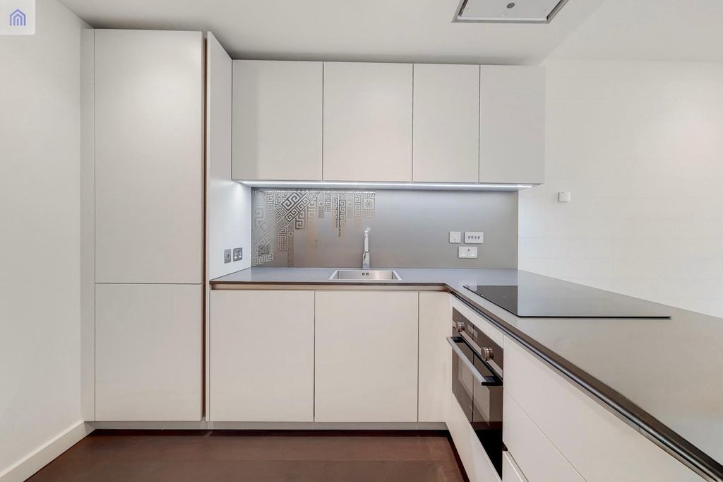 Property photo 3 of 14 Picture No. 09