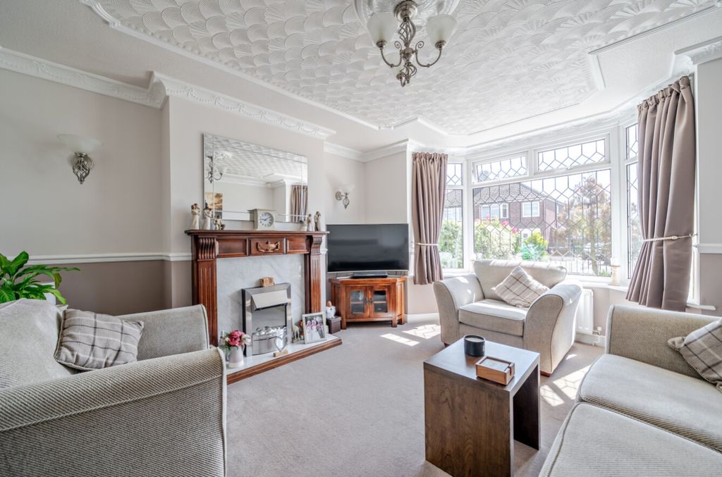 Property photo 2 of 25 11-6A7337ee740Ad-1502342-19Fd210974478-11-11