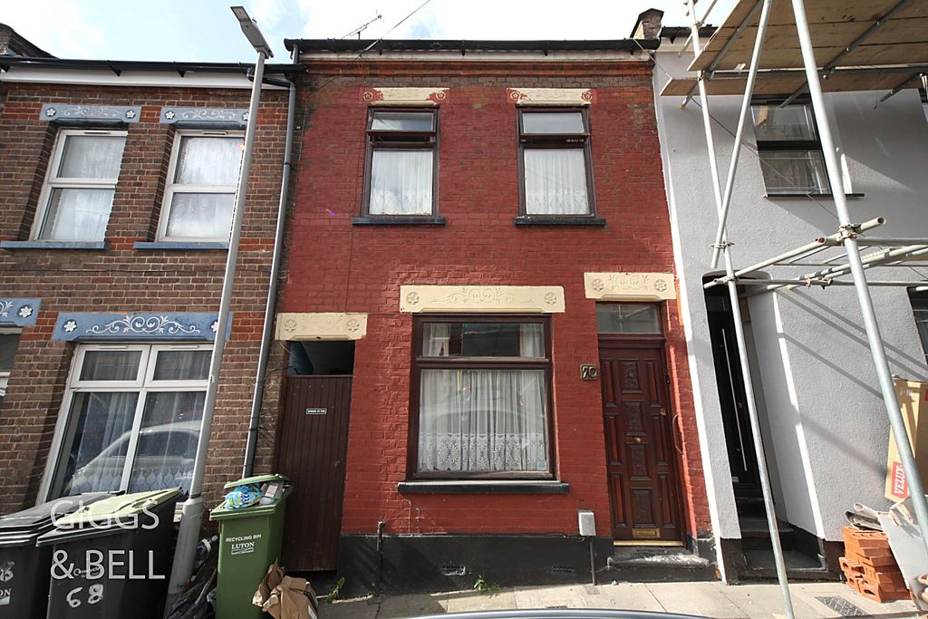 Property photo 1 of 21 2220691