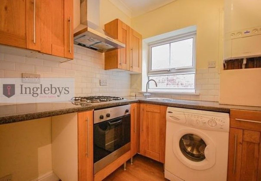 Property photo 3 of 6