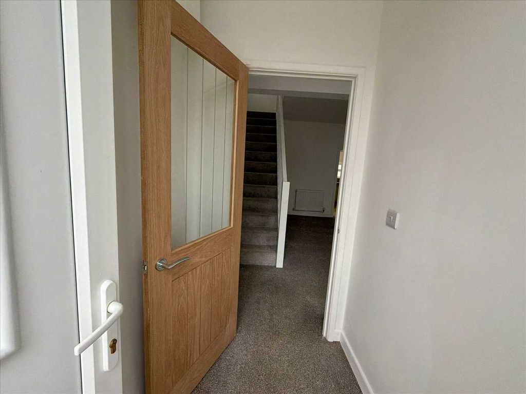 Property photo 2 of 17 Porch