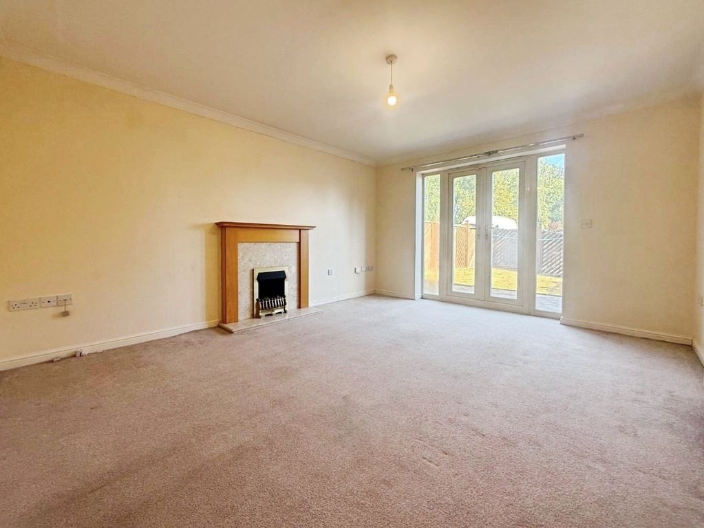 Property photo 1 of 16 Pbox-Img.Jpg