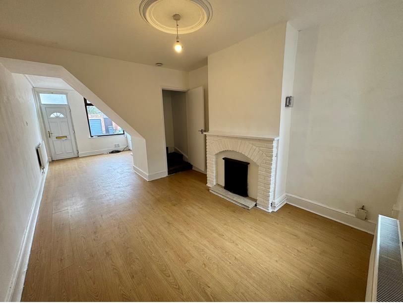 Property photo 2 of 8 Dining Room