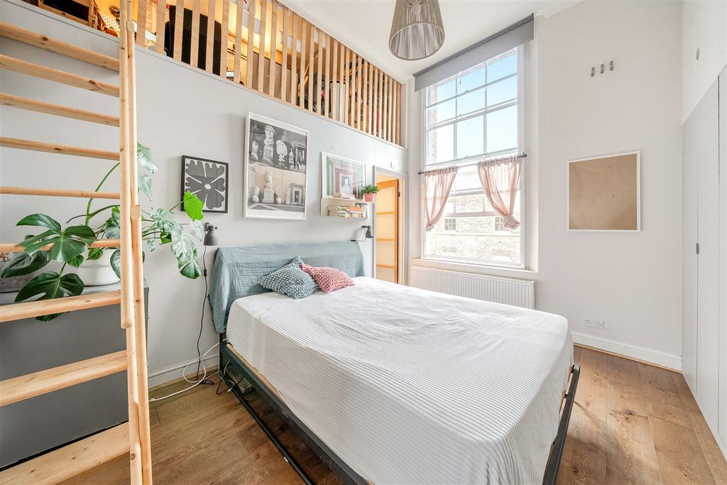 Property photo 3 of 25 1-698d97957F709-1404470-22-698Cb2F781120-1.Jpg