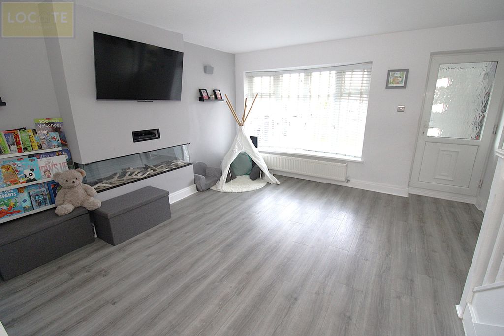 Property photo 3 of 33 Img_1193.Jpg