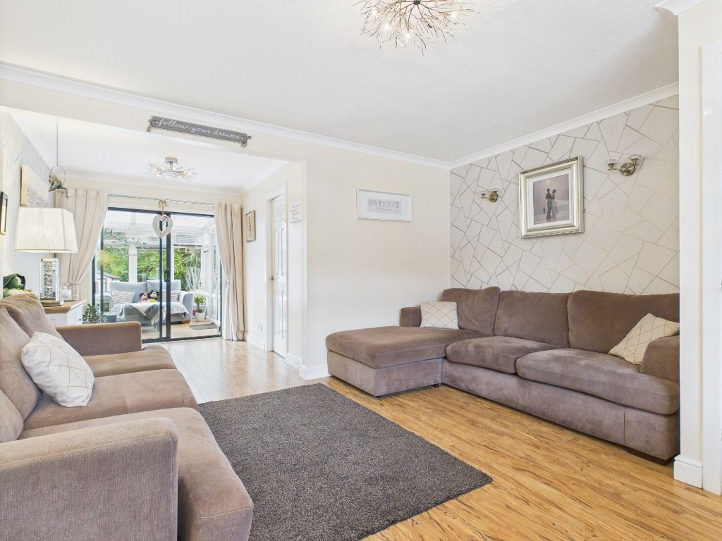 Property photo 2 of 42