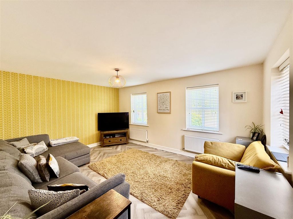 Property photo 3 of 26 3