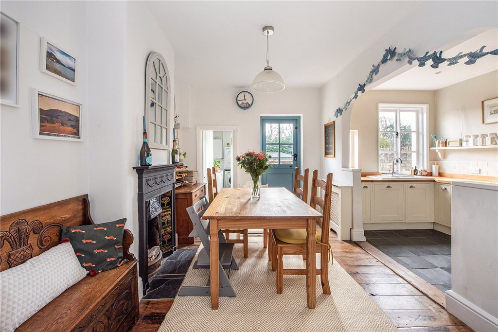 Property photo 3 of 16 Dining Room