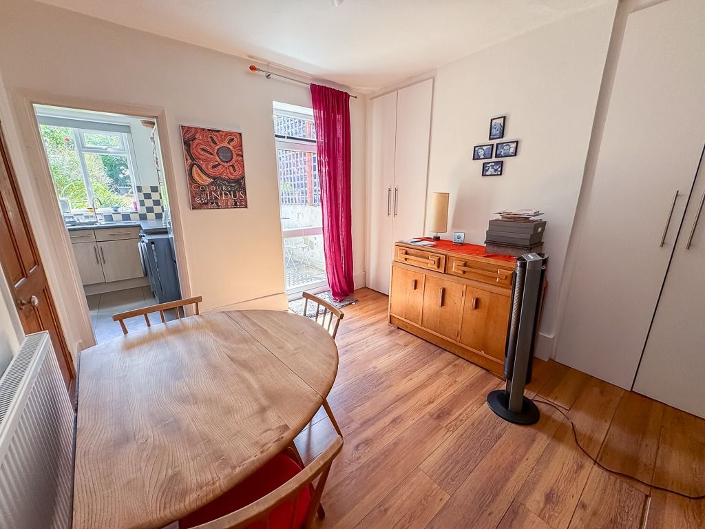 Property photo 3 of 19 5369175