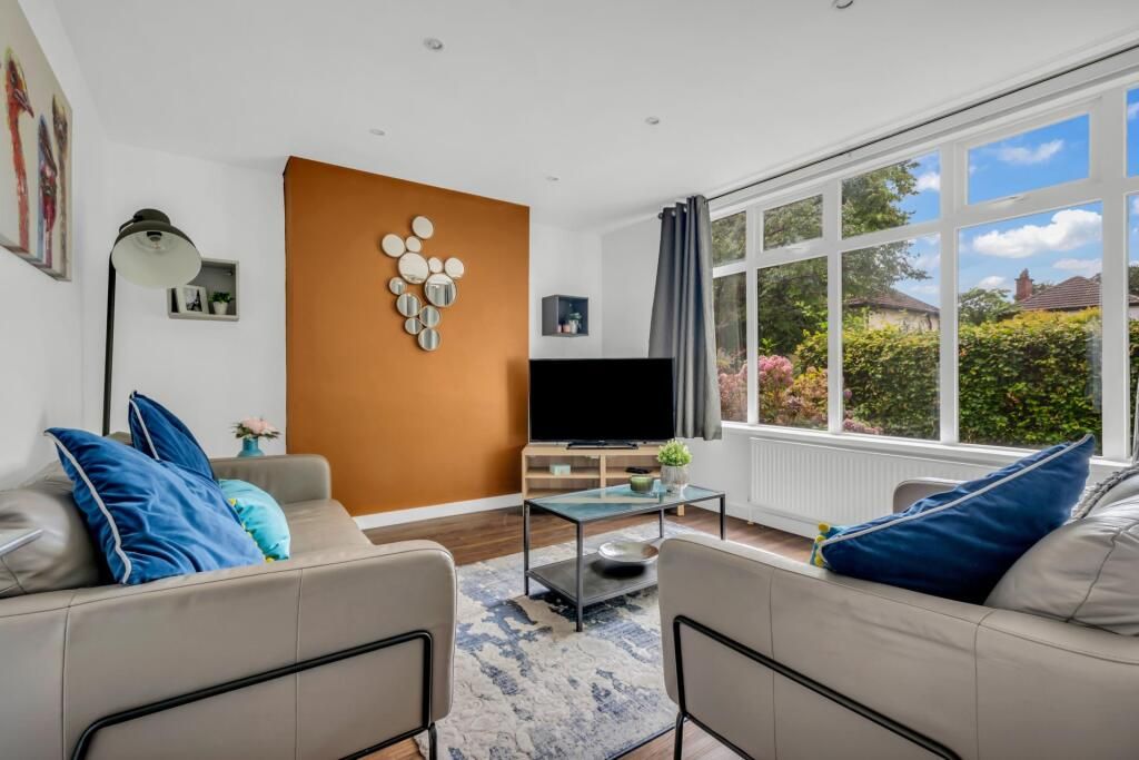 Property photo 1 of 7 2 Bed Flat To Rent Edward Rd, London Br1