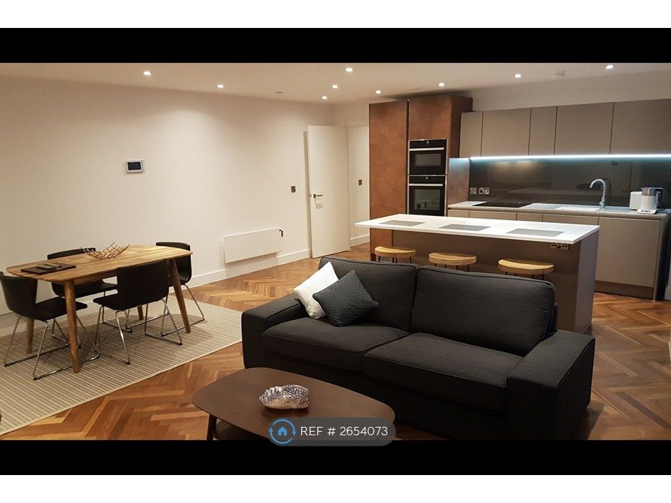 Property photo 2 of 35