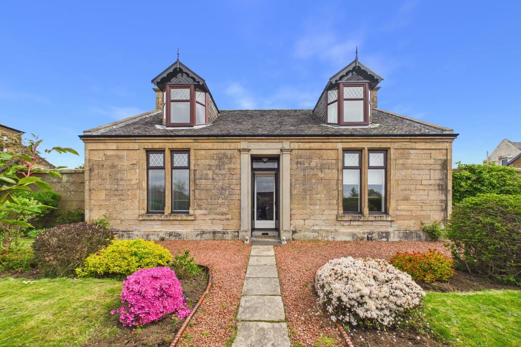 Property photo 1 of 34