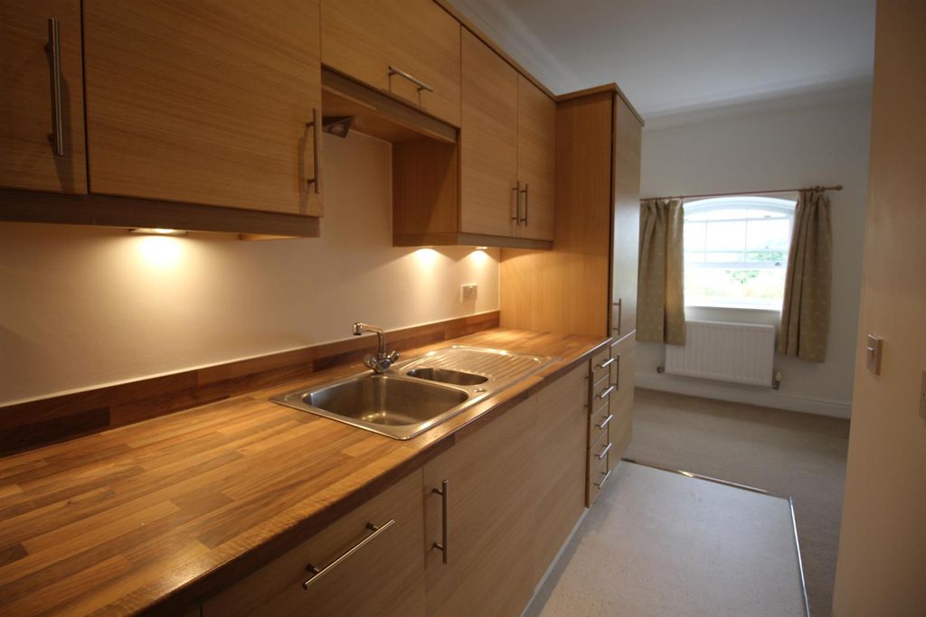 Property photo 3 of 11 Img_2810.Jpg