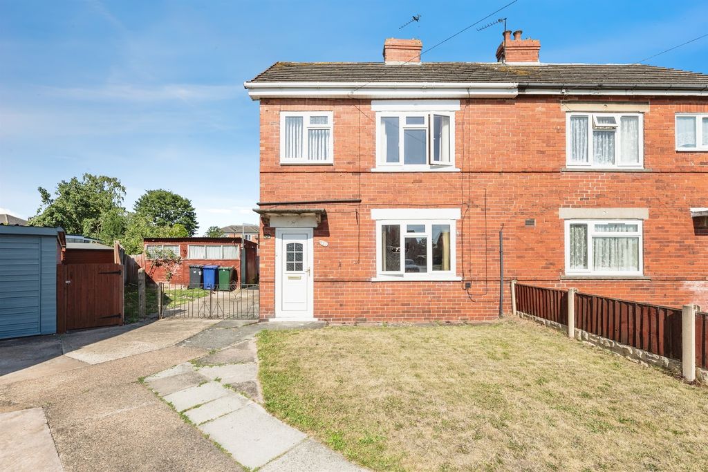 Property photo 1 of 13