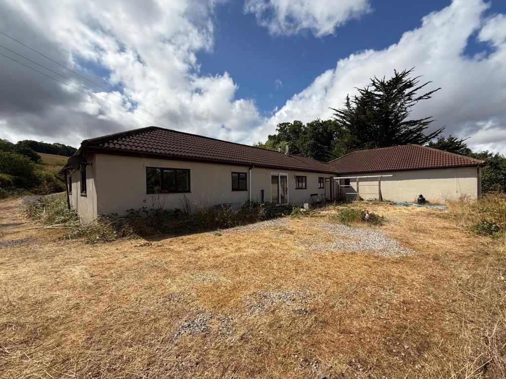 Property photo 1 of 15 Spacious Bungalow, Rear View