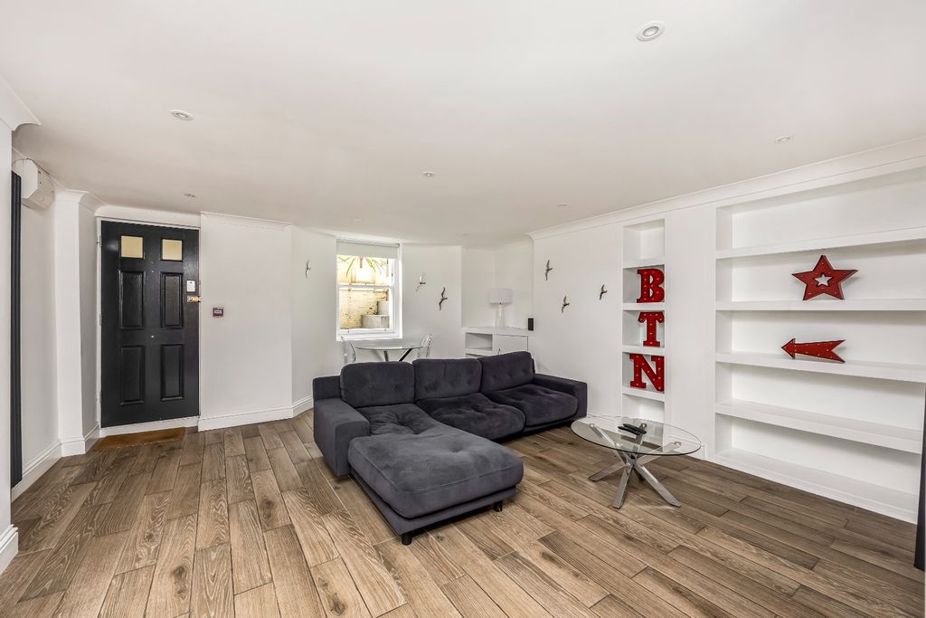 Property photo 3 of 15 4592243