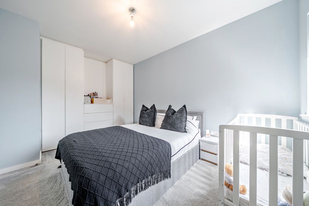 Property photo 3 of 21 1495275-3-6A634A3...