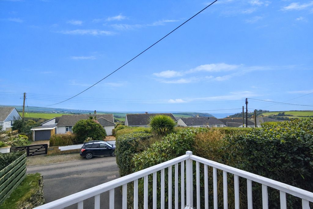 Property photo 3 of 17 3 - Picture No. 14