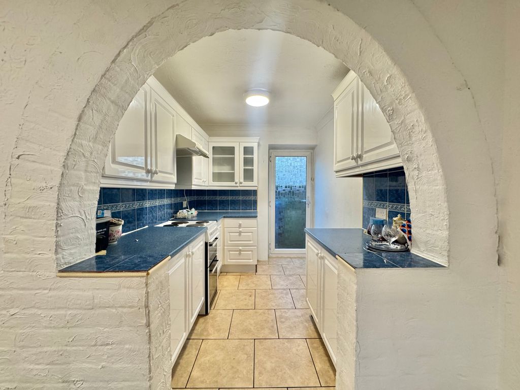 Property photo 1 of 14 Image