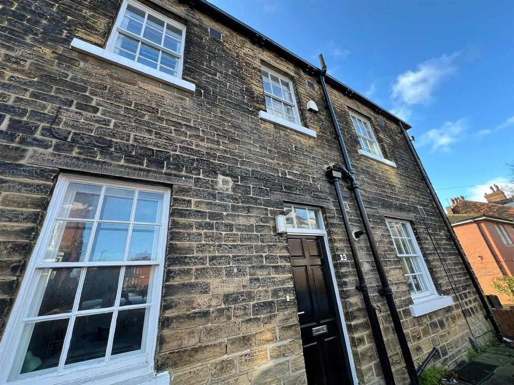 Property photo 2 of 16 Image00070.Jpeg